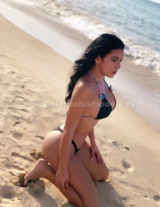 2FC76E33-9720-418E-A395-FA0AC1D6553F